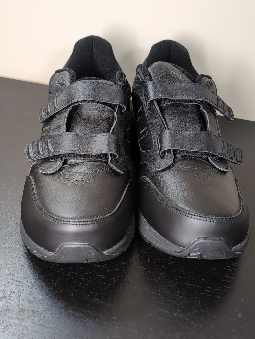 New Balance Men's 928 V3 Hook And Loop Walking Shoe Size 13 2E